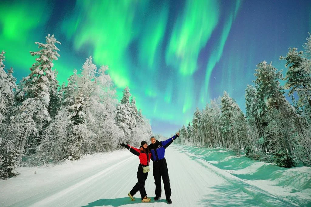 Tour da aurora boreal saindo de Rovaniemi -  Brasil