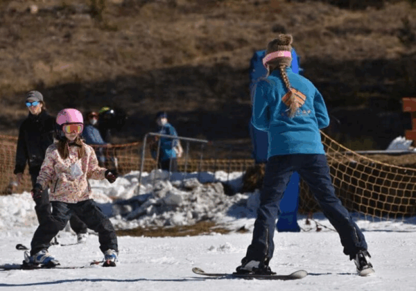 Aula Infantil Ski ou Snowboard em Cerro Catedral (Grupo) - Imagem 3